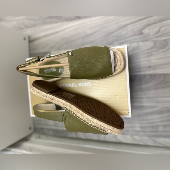 Michael Kors Kendrick Espadrille in Oregano - Picture 4 of 6